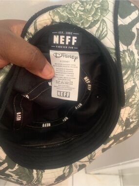 Neff Floral Print Bucket Hat in Green and Black - Men's